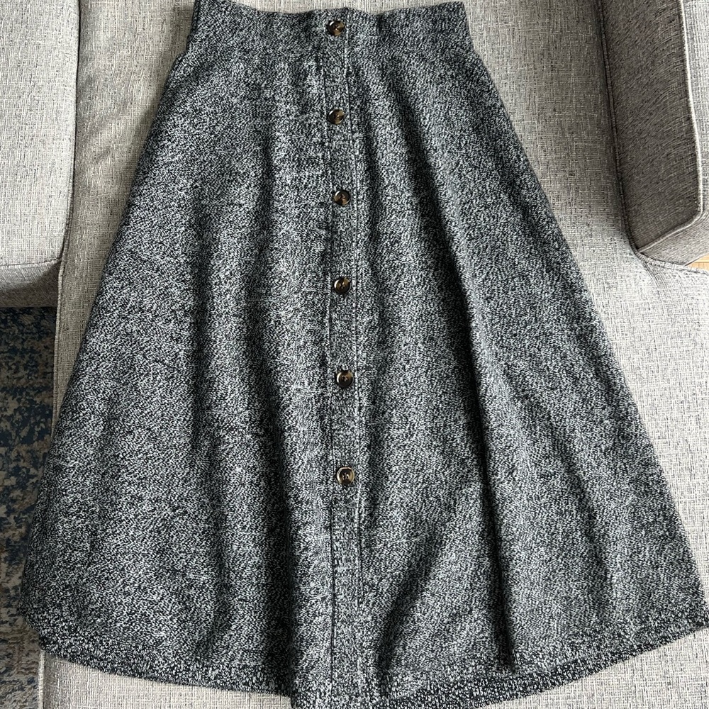 Ann Taylor sweater midi skirt NWT- XS